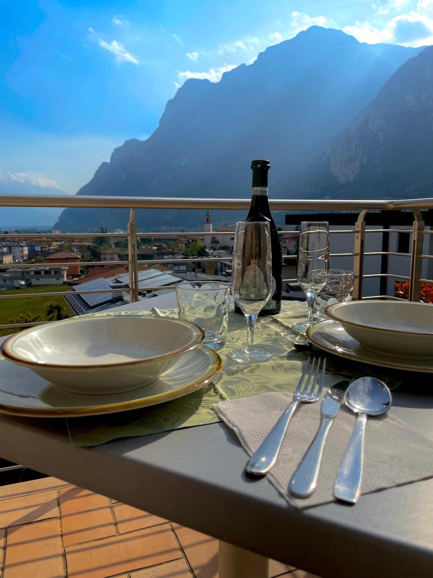 View & Chill Apartment Riva del Garda Extérieur photo